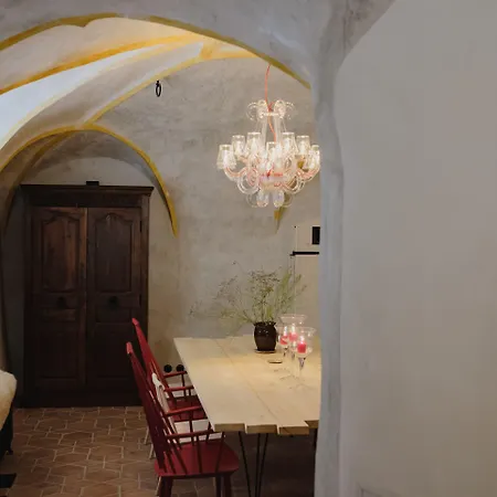 Bed & Breakfast Monastery Garden Bistro&rooms Český Krumlov