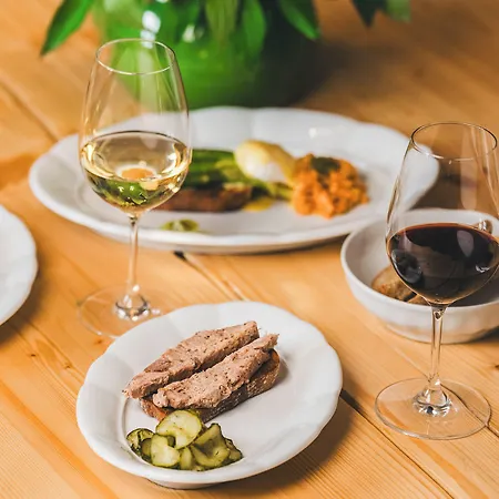 Monastery Garden Bistro&rooms Bed & Breakfast Český Krumlov