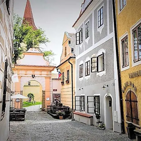 Monastery Garden Bistro&rooms Český Krumlov