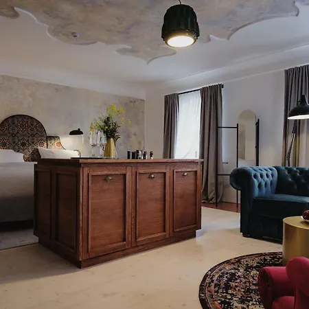 Monastery Garden Bistro&rooms Bed & Breakfast Český Krumlov