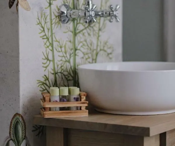 Monastery Garden Bistro&rooms Bed & Breakfast