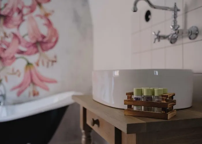 Monastery Garden Bistro&rooms 4* Český Krumlov