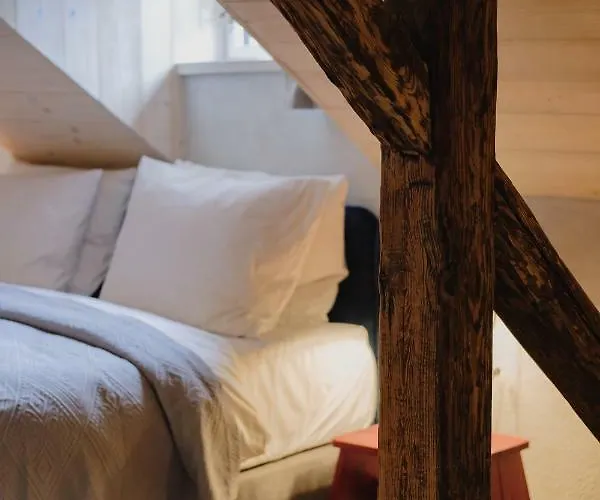 Monastery Garden Bistro & Bed & Breakfast