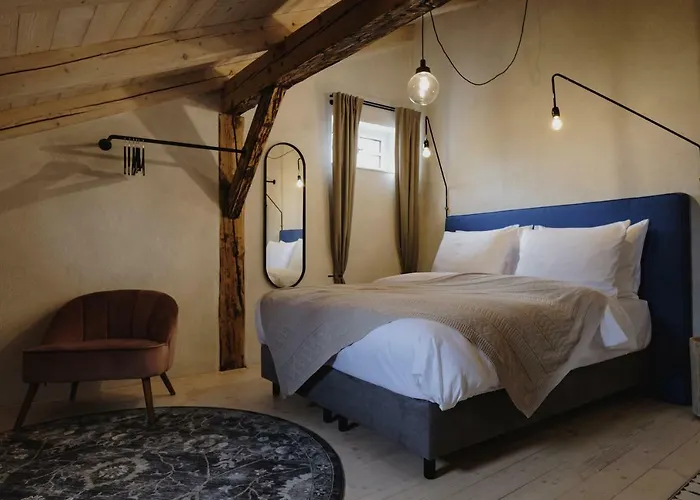 Monastery Garden Bistro &