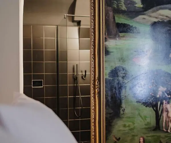 Monastery Garden Bistro & Panzió 4*