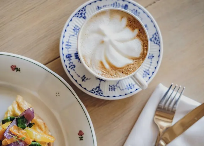 Monastery Garden Bistro & 4*