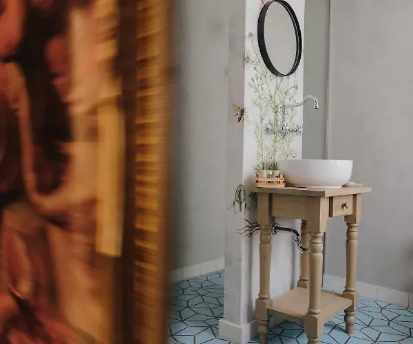 Panzió Monastery Garden Bistro & 4*