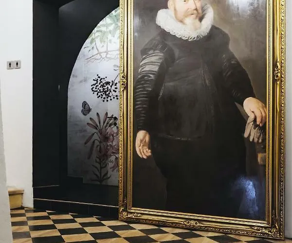 Monastery Garden Bistro & 4* 체스키크룸로프